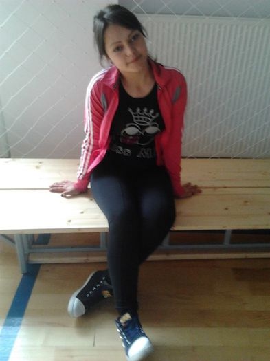 10157342_634793726603457_4018192880976657071_n - aprilie-mai