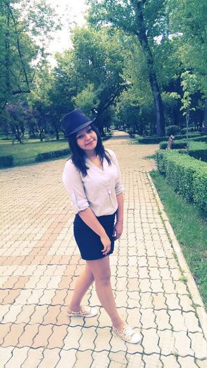 10339069_830443767028925_875167154_n - aprilie-mai
