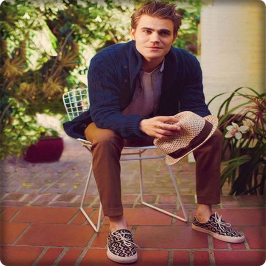 PLANG AJUTOR ERA CU OCHII LA B;;CILE LU STEFAN=)))))))))))))