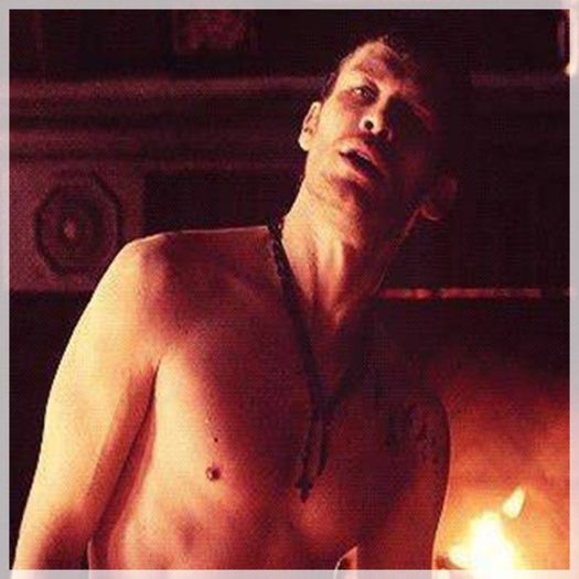 █ ▄→ you can leave your hat on .. =))  im se;;;xy and i know it b-)