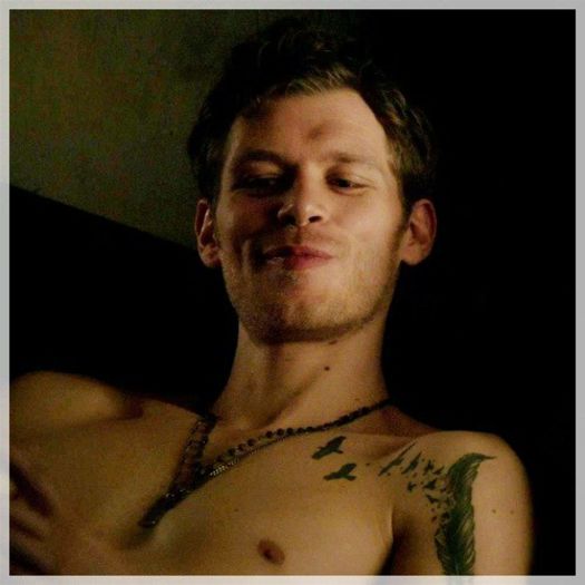 █ ▄→ awkei.. tricoul e jos. mâna sus cei care vor să rămân în p;;;;la goală