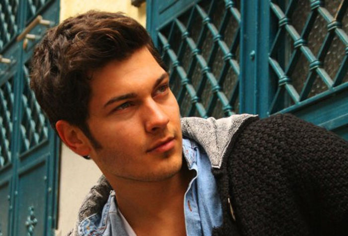 cagatay-ulusoy-hakkinda[1] - Feriha si Emir