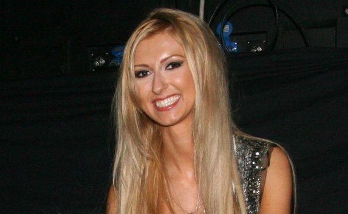 andreea_balan_keo_nunta_3c63c784c2_92b1a8d63f1