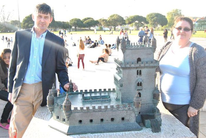 UN CASTEL IN MINIATURA DE PE MARE - CONTACT-0742571875