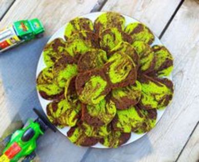 chec marmorat de cacao si suc de spanac