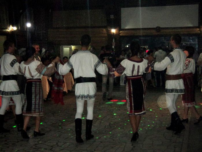 ANSAMBLUL FOLCLORIC CODRII NEAMTULUI