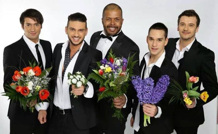 13261_708438219201316_990973309_n