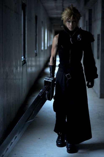 cloud_strife_by_kaname_lovers - Kaname the best cosplayer