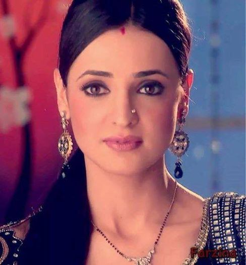 10330248_604826242946630_4437915308993603502_n - Sanaya Irani 2