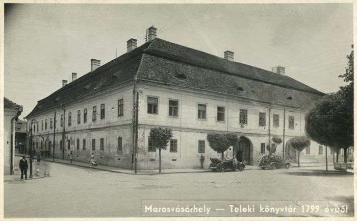 biblioteca Teleki1940 - Orasul de altadata