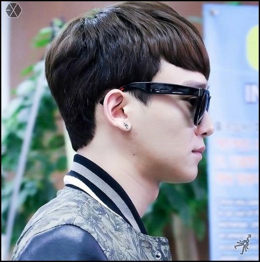 140508 Chen @ Gimpo Airport to Beijing Airport.11 - exo - 140508 Chen - Gimpo Airport to Beijing Airport