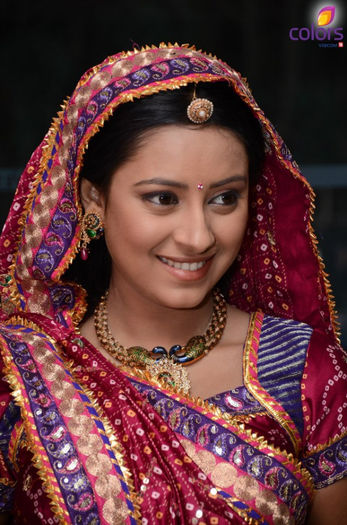 balika-vadhu-wallpapers-4[1]