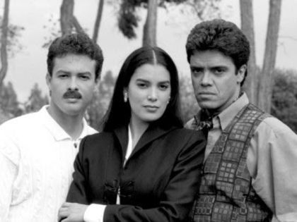 19. Floare de aur (1995) - Telenovele sud-americane ACASA TV