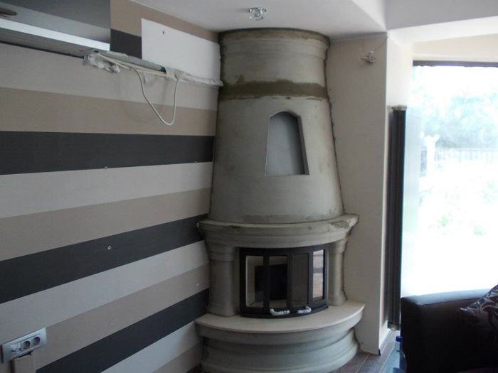 402942_341072265966841_1803920196_n