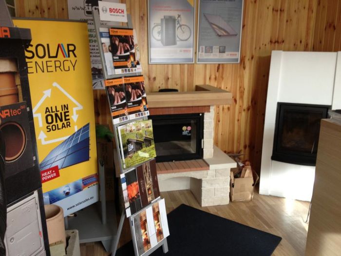 579579_317775368296531_1068081274_n