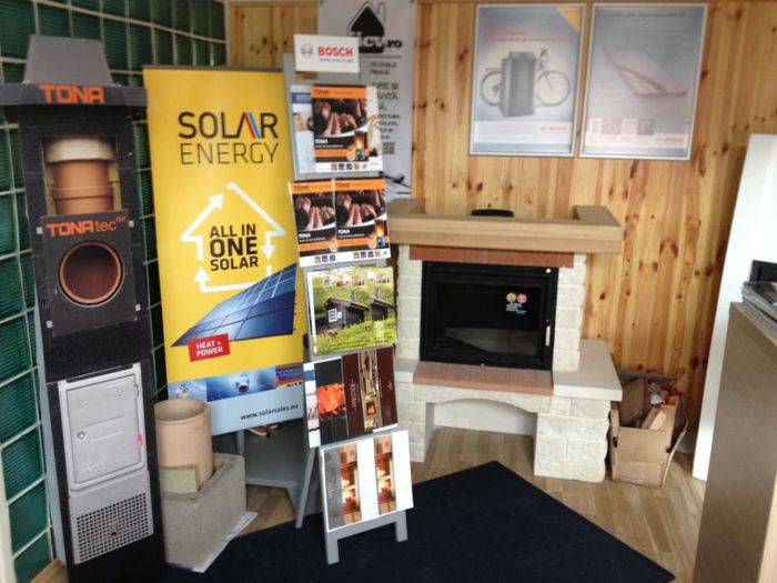 579579_317775348296533_1120773072_n