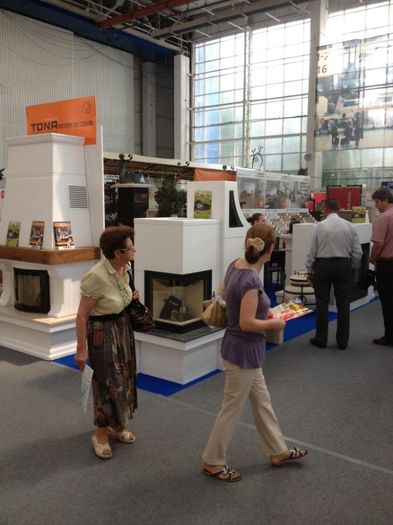 401651_304547616285973_1521948803_n