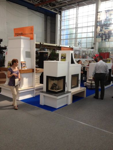 403383_304547442952657_218673918_n