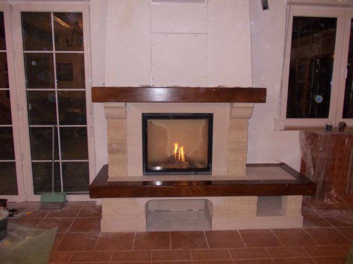 527646_284600504947351_1403279163_n