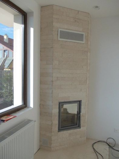 424465_244690798938322_1623907263_n