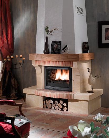 429394_240315362709199_1678462534_n