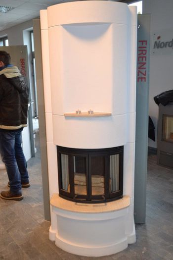 408266_236406503100085_1941230589_n