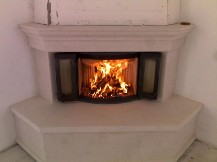 391963_213652698708799_725576630_n