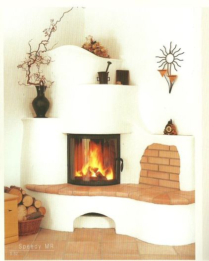 269710_148729421867794_893823_n