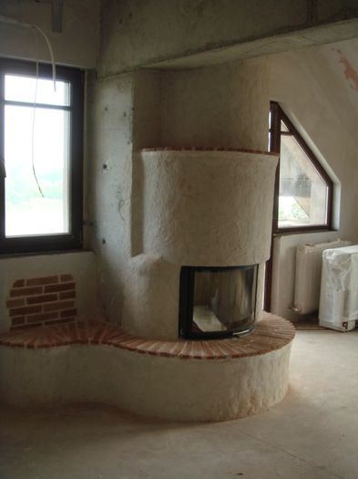 163824_103401863067217_1106851_n