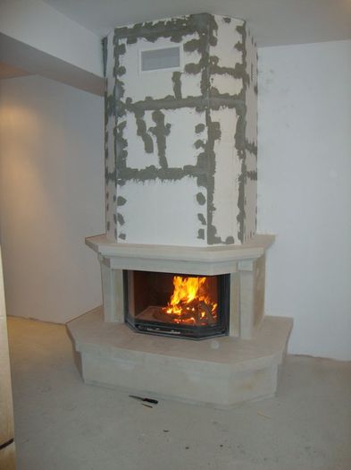 179338_103399349734135_6411211_n