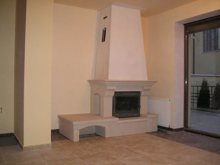 179231_103395359734534_7532437_n