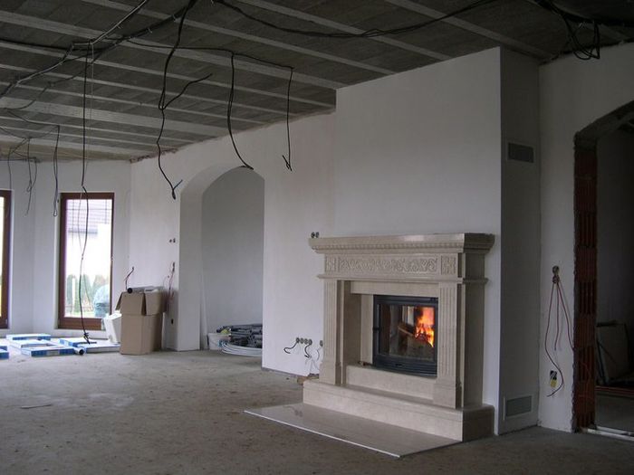 168735_103393796401357_7108338_n