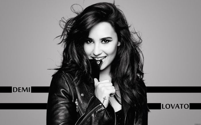 amazing-free-quality-demi-lovato-girlfriend-2013-3d-wallpaper-image-for-computer-screensaver-and-des