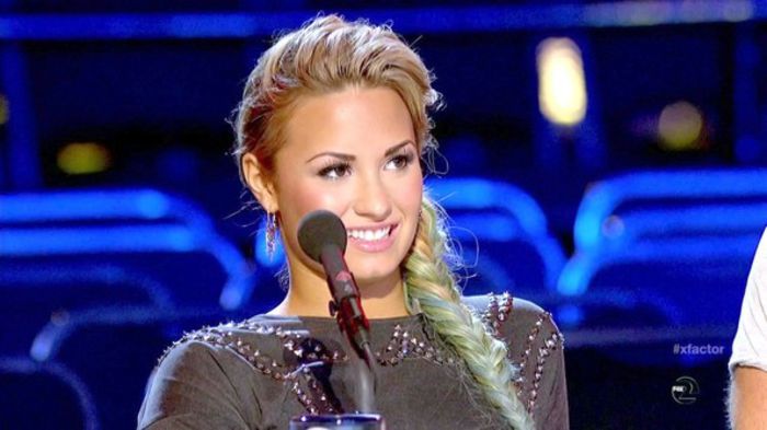 Demi+Lovato-hair-x-factor-image-style-bistro - x-The sweet Demi Lovato