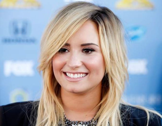 Demi-Lovato-attending-X-Factor-season-3-premiere-party-September-2013