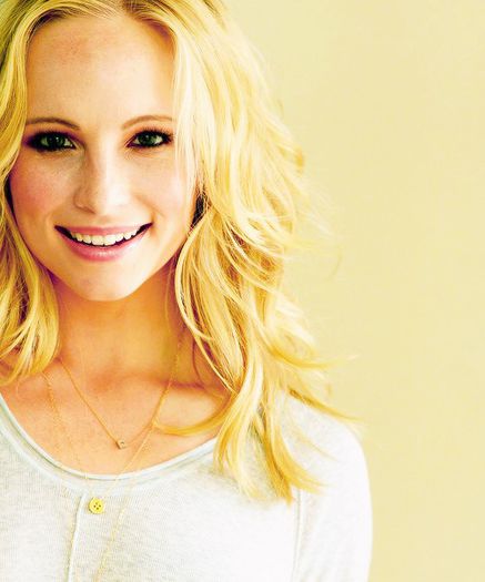 ᵔᴥᵔ -- Davina vrei colivă pentru sufleţelul lui Ernest? =))). [ da =))#hayley ]