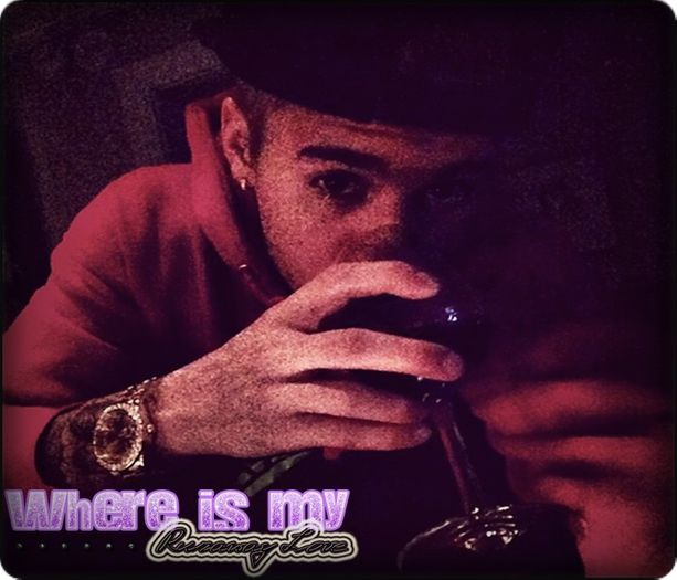 ; jason ; [vine si se lipeste de un dulap acolo] Hey yaa b;itc;hez (:| - 1st Chapter