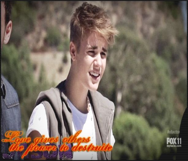 ; justin ; [ intra in camera asa fara sa bata ] Ai vorbit ?! - 1st Chapter