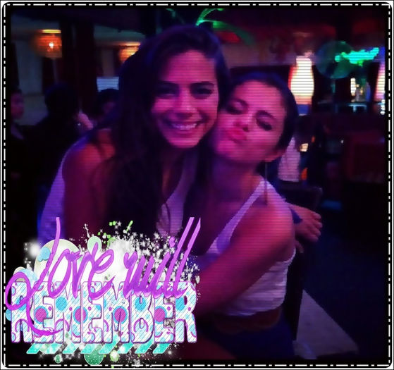 - Emma - Chris?;3 wtf :O ma rog # ; o strange si ea ; +click;; Da doar putin apoi ma despart de el ok? ;o3
