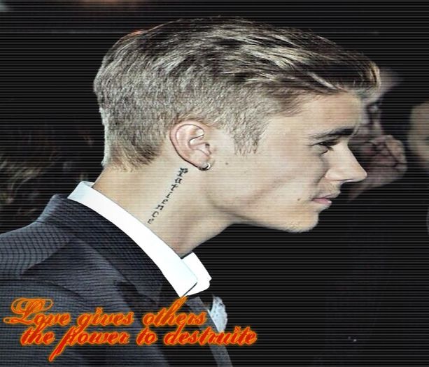 ;; Yeah , I`d love her pvssy .