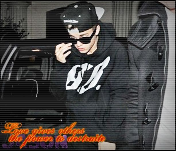 ;;" She " ?! Who`s She?!![se ridica si se uita dp ea dar nu o vede; se aseaza usurat pe; scaun inapoi ] [i.g. ; Hell , he was just messing #:-s ]
