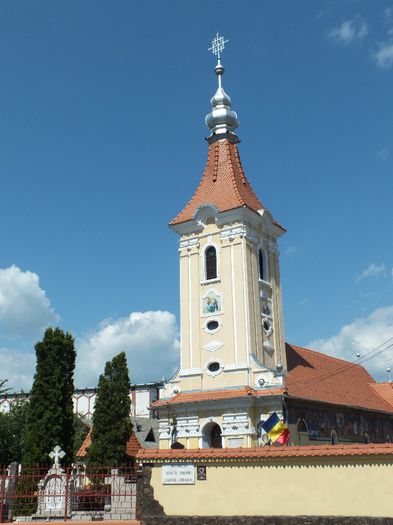 5 - BISERICA din Darstele Brasovului