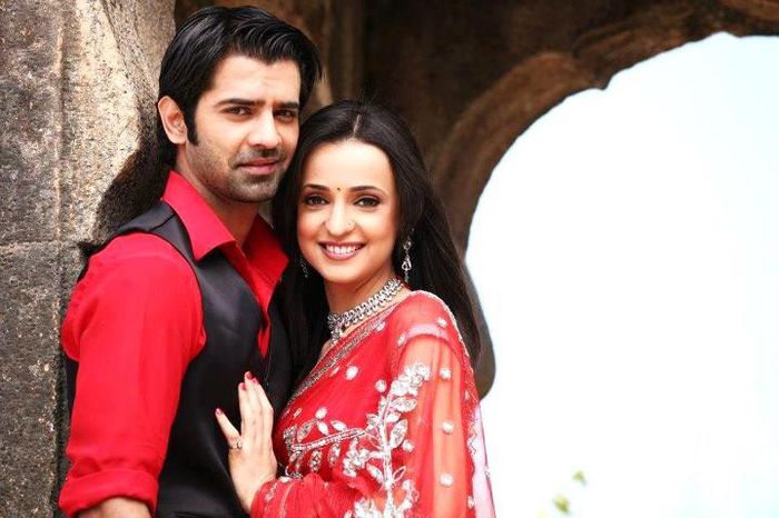 arshi-iss-pyar-ko-kya-naam-doon-29201135-720-480 - Iss Pyaar Ko Kya Naam Doon