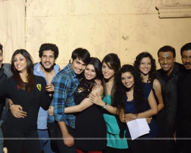 233441-pyaar-ki-yeh-ek-kahani-cast