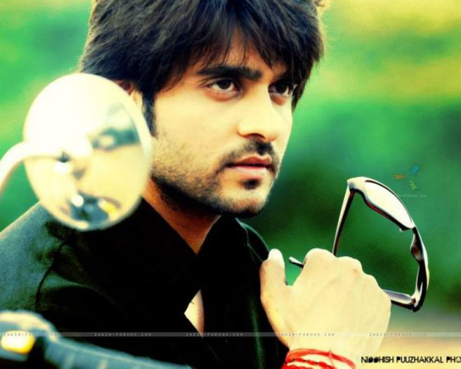 10345847_572706479513264_1916155315344820296_n - Ashish Sharma