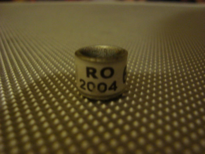 RO 2004   1  buc