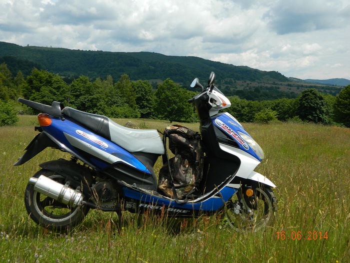 Picture 027 - Safari cu un moped