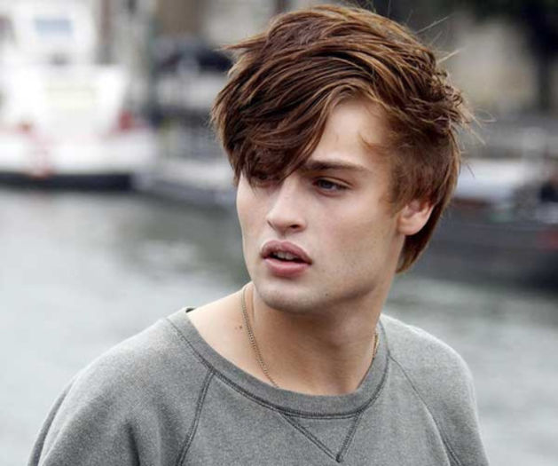 douglas-booth-406541l