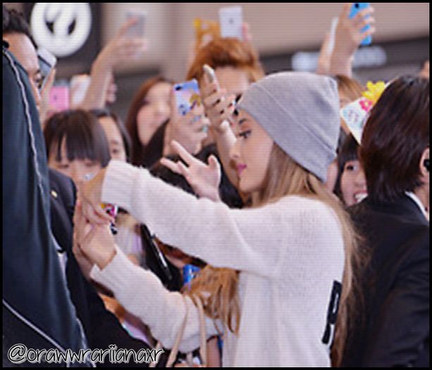 Ariana at the Narita International Airport - 2014 - shows AND appearances_ 2O14 xx