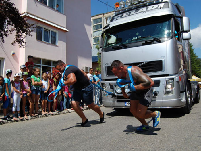 43.Serbarile Cavnicului-Cavnic; concurs de tras tiruri;concurs de skandenberg;concurs de preparat Gulas
